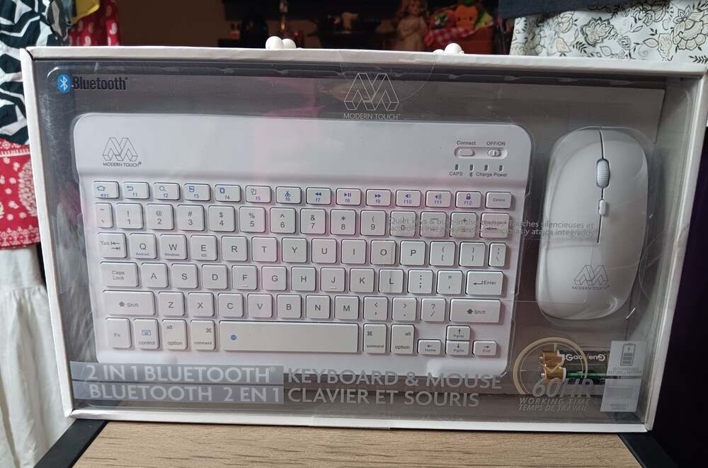 Modern Touch 2-in-1 Bluetooth Keyboard and Mouse Set